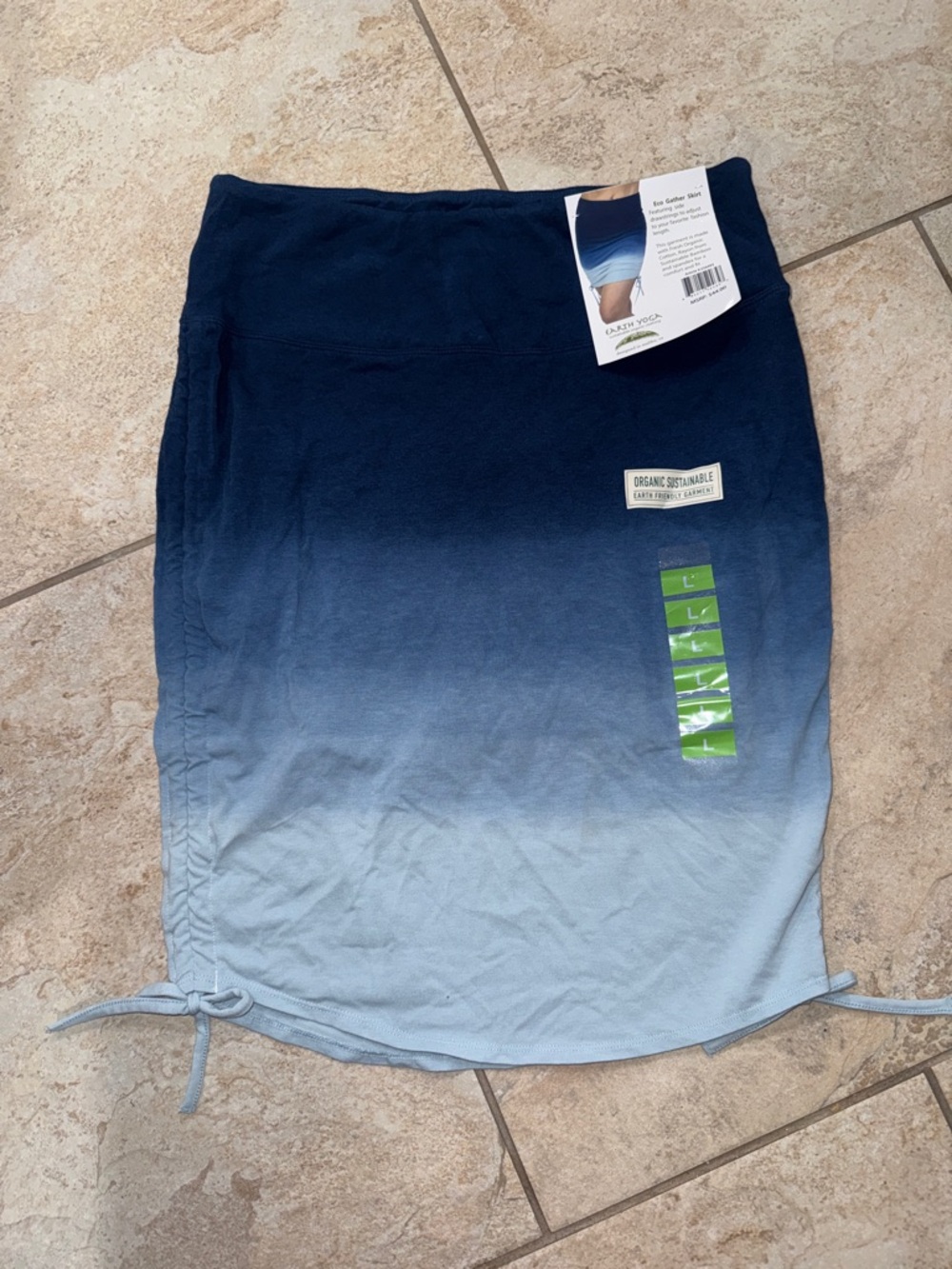 Earth Yoga Eco Gather Skirt Size Large NEW